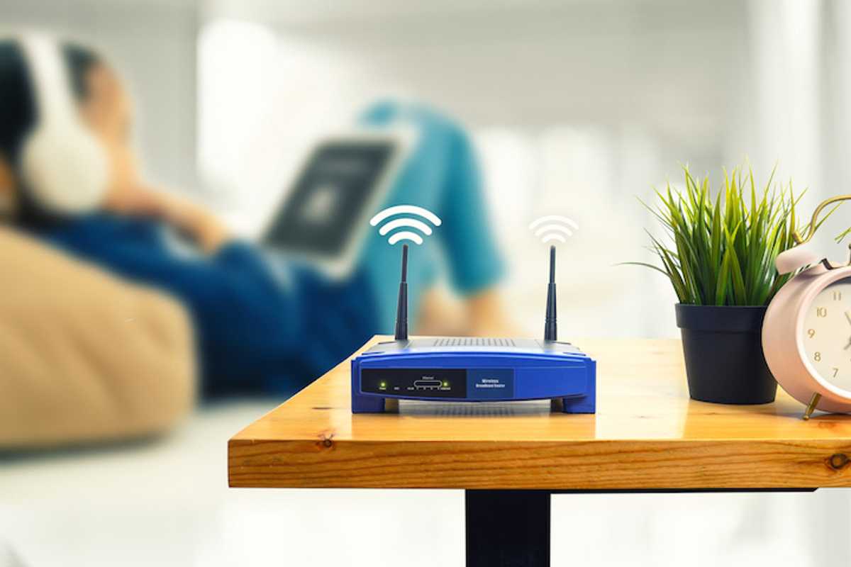 The 2026 Smart Home Router guide: Why AI-Driven Mesh Networks Are Replacing Traditional ISPs